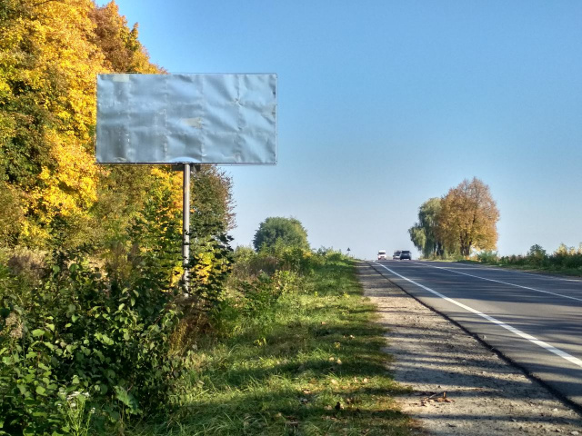 Щит 6x3, а/д М10 Краківець Львів 15+700 км праворуч Вїзд в с.Ямельня зі сторони м.Львів Щит 6x3, а/д М10 Краківець Львів 15+700 км праворуч Вїзд в с.Ямельня зі сторони м.Львів